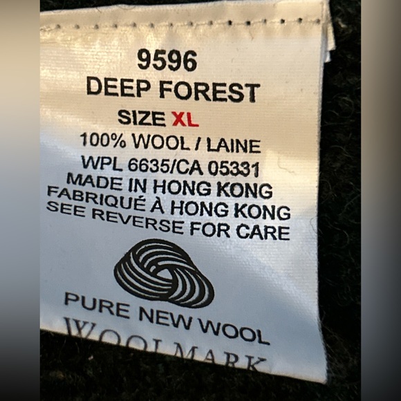 Vintage Woolrich Cardigan Sweater Womens XL Embroidered Snowman Grandmacore - Picture 9 of 10